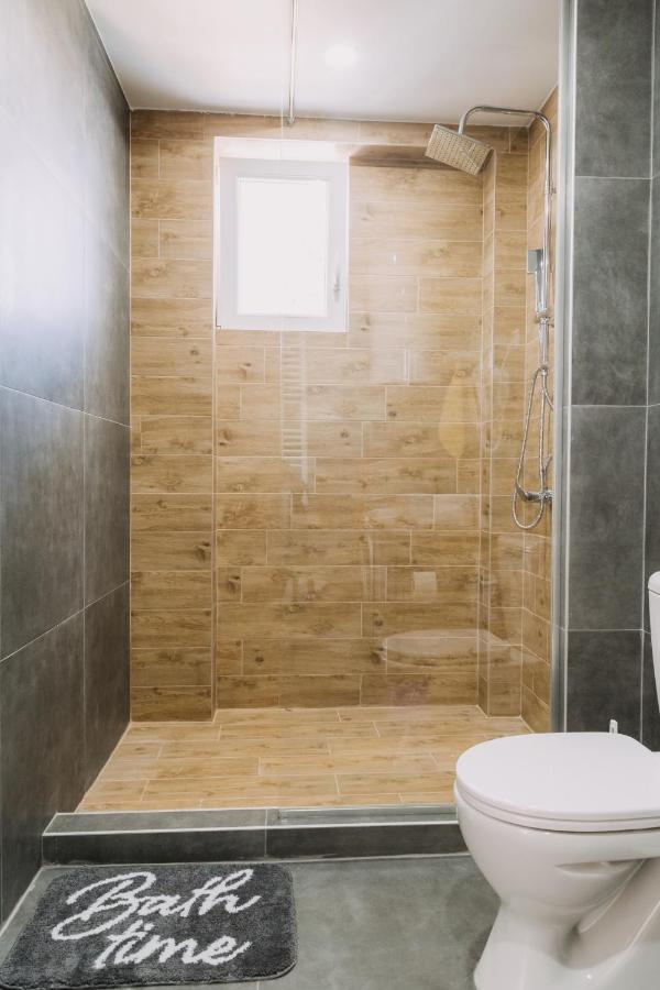 Constantin Inn Nis Bagian luar foto