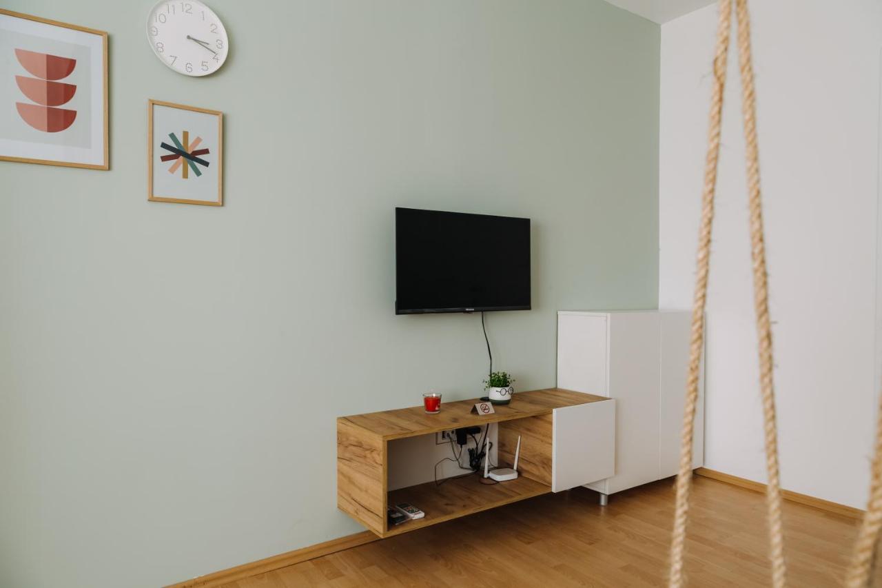 Constantin Inn Nis Bagian luar foto
